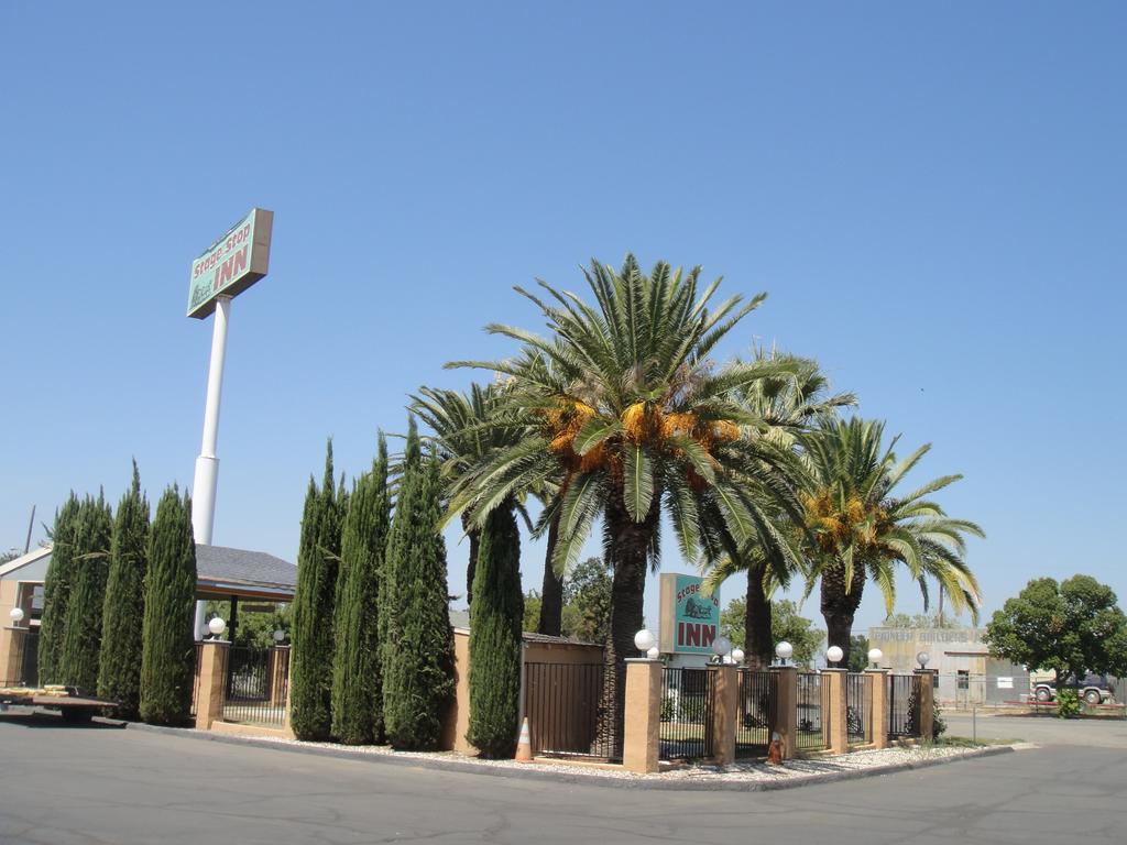 Stage Stop Inn Williams Exterior photo
